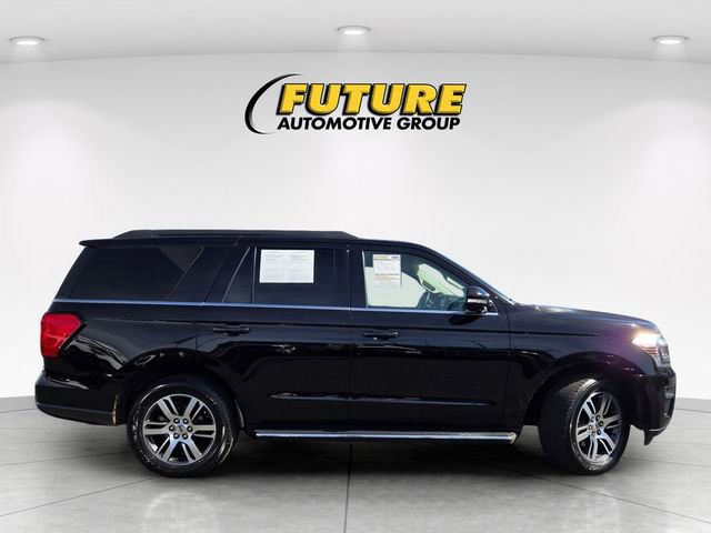 Certified 2022 Ford Expedition XLT image 2