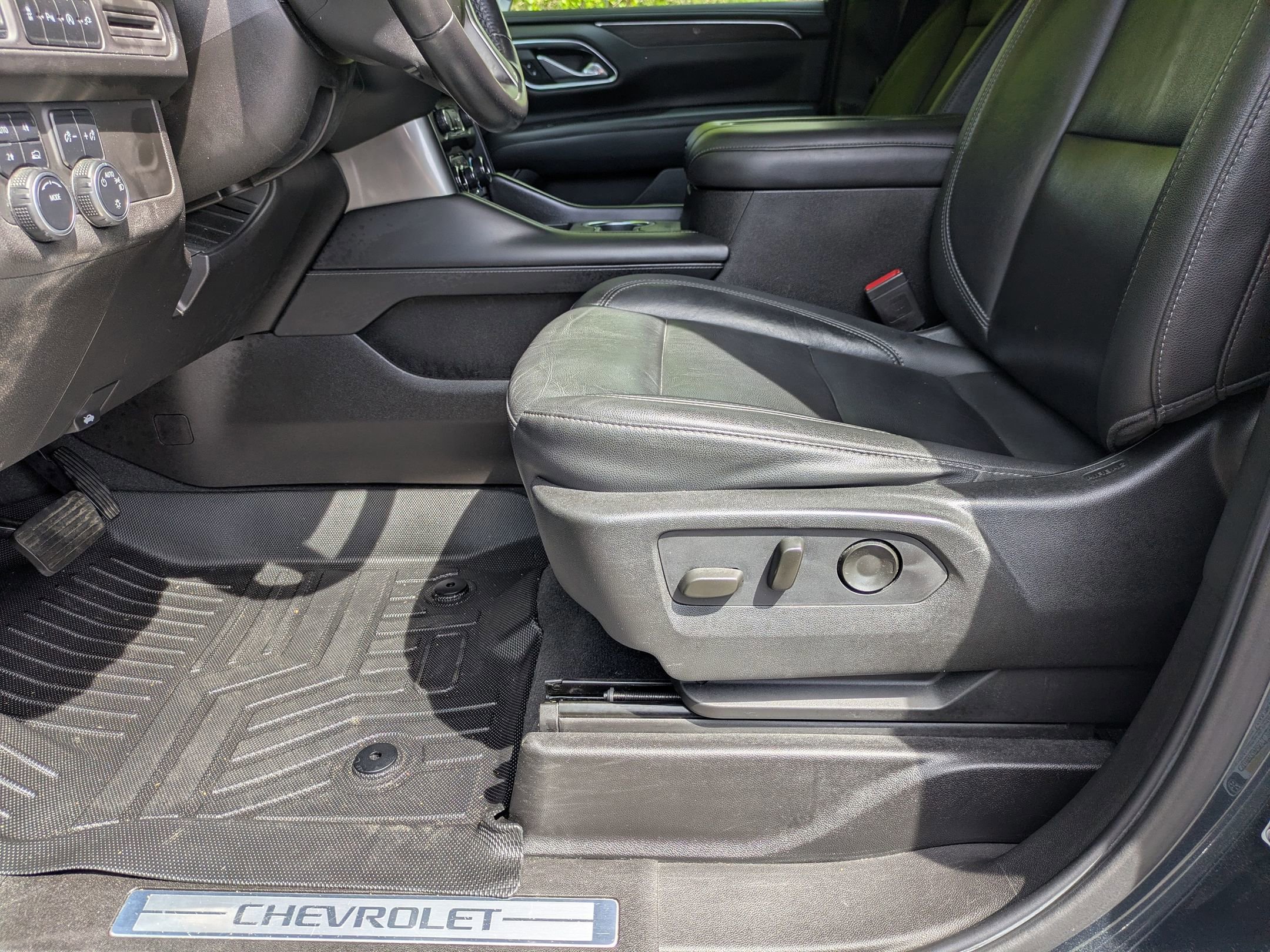 Used 2021 Chevrolet Tahoe LT image 13