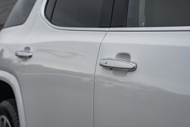 Used 2020 GMC Acadia Denali w/ Technology Package image 22