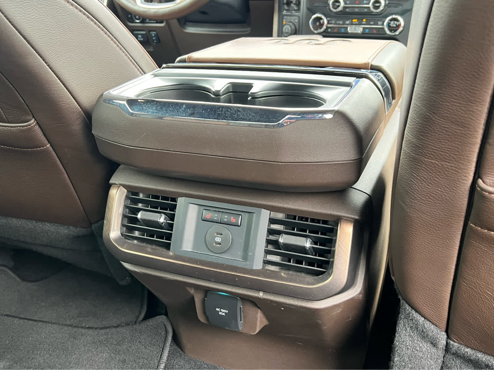 Certified 2025 Ford F150 King Ranch AWD/4WD image 24