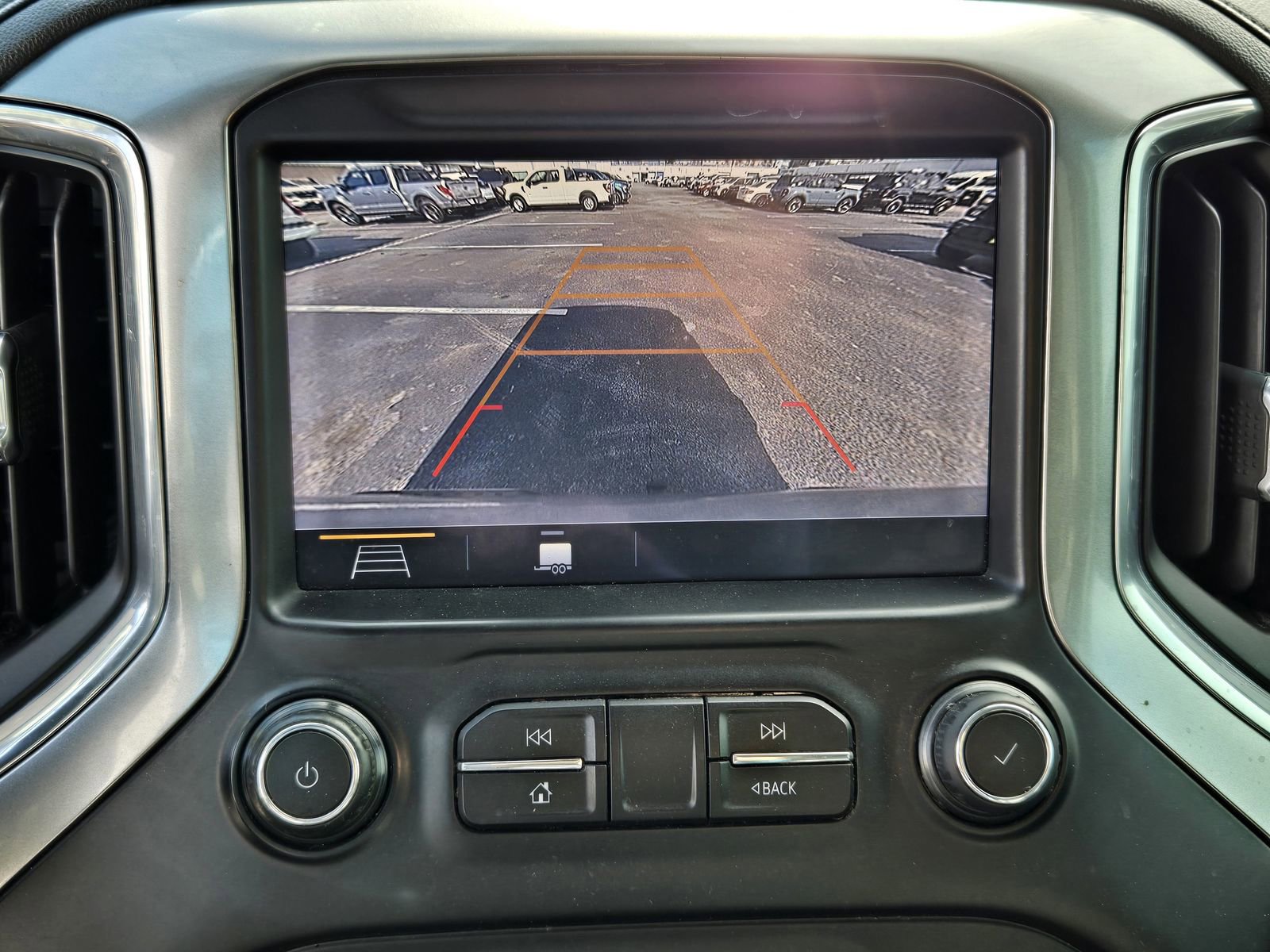Used 2019 Chevrolet Silverado 1500 LT w/ Texas Edition RWD image 15