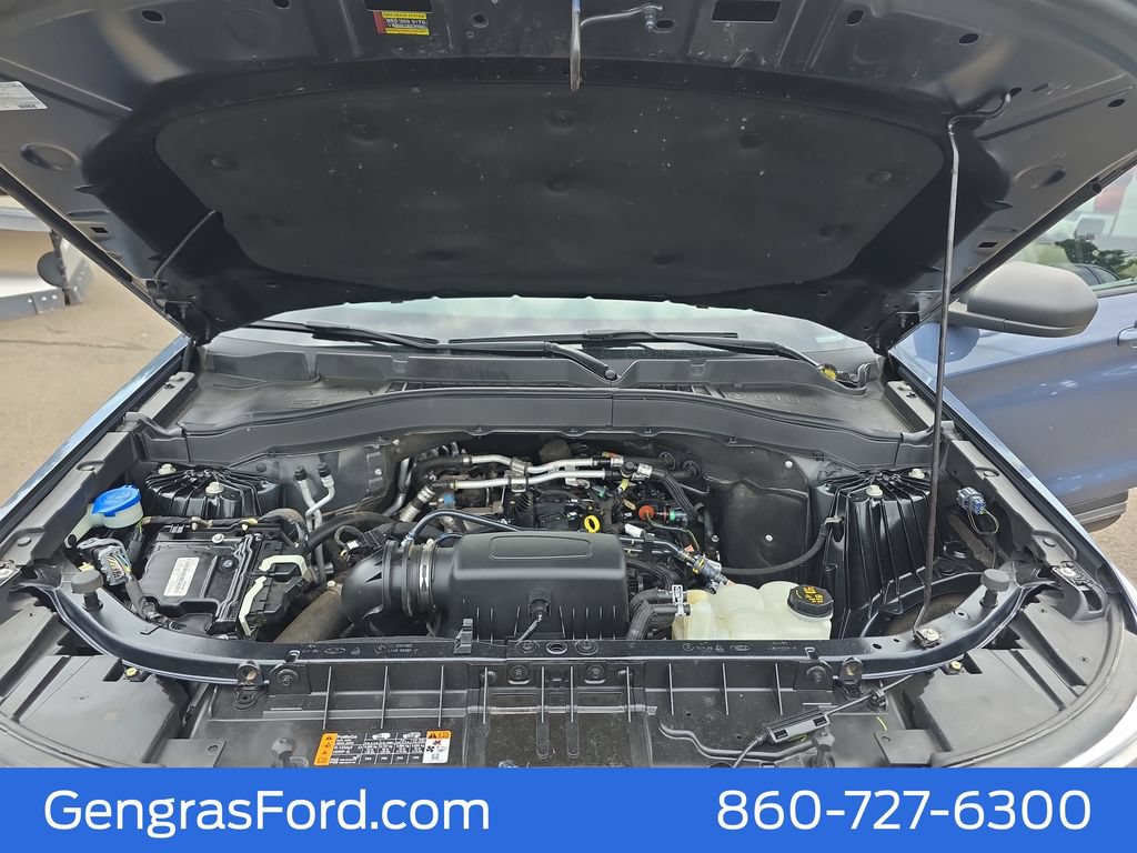 Certified 2021 Ford Explorer XLT w/ Equipment Group 202A AWD/4WD image 34