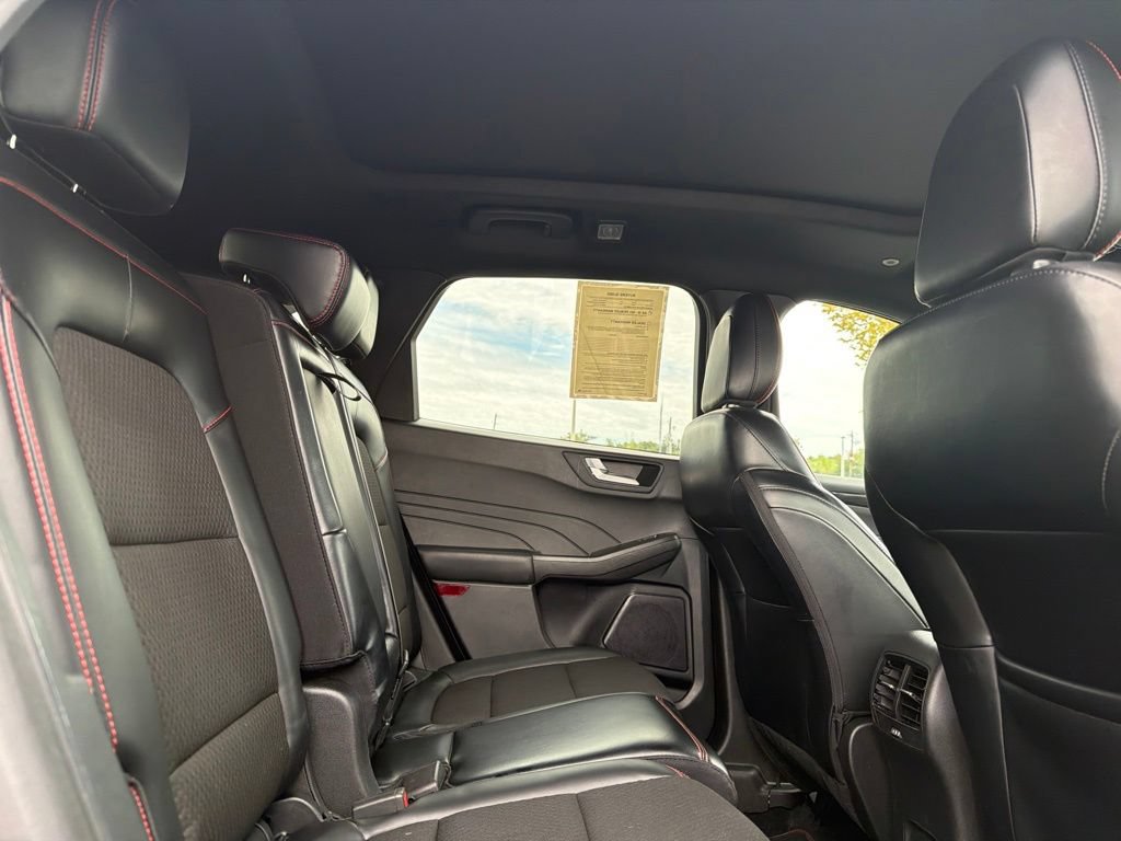 Certified 2023 Ford Escape ST-Line w/ Tech Pack #1 FWD image 25
