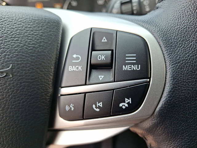 Certified 2022 Ford Explorer XLT w/ Equipment Group 202A image 18