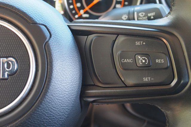 Used 2022 Jeep Gladiator Sport image 28