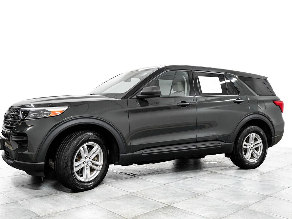 Certified 2022 Ford Explorer 4WD image 3