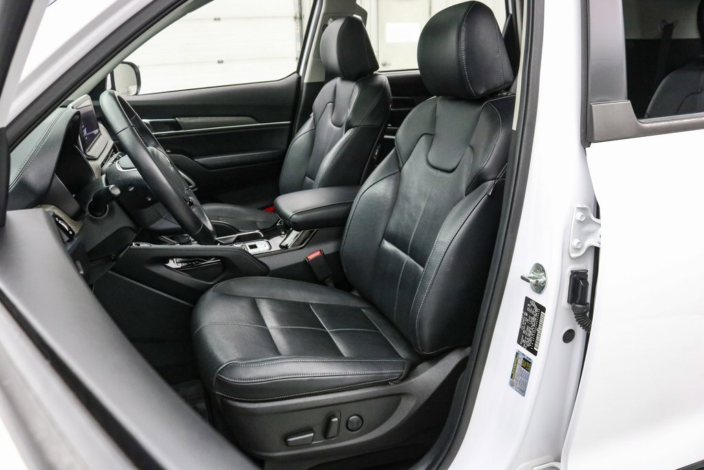 Used 2022 Kia Telluride EX w/ EX Premium Package image 11
