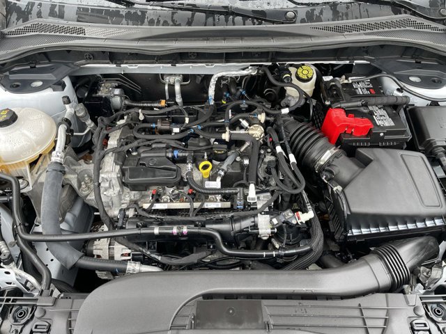 Certified 2022 Ford Escape S AWD/4WD image 3