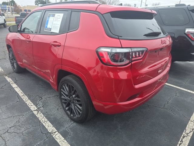 Used 2023 Jeep Compass Limited AWD/4WD image 5