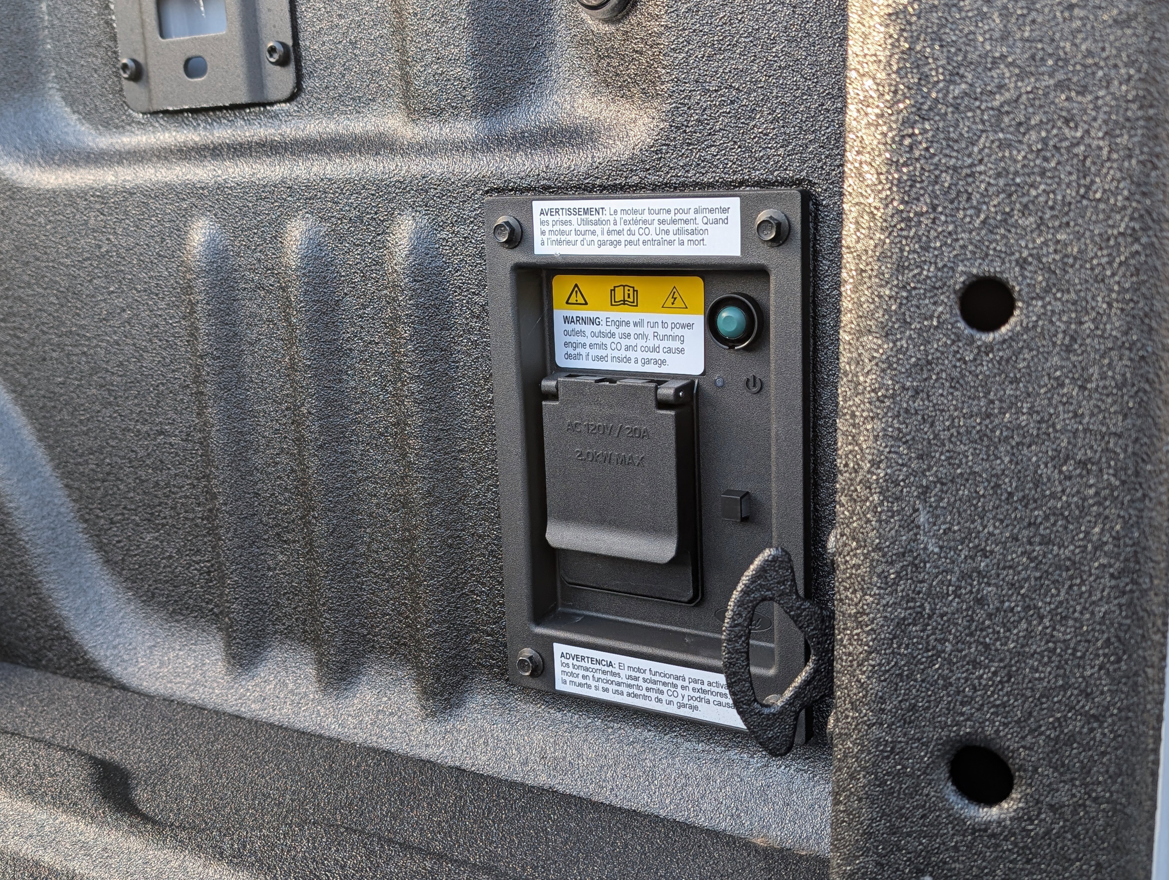 Certified 2024 Ford F250 Limited w/ FX4 Off-Road Package image 17