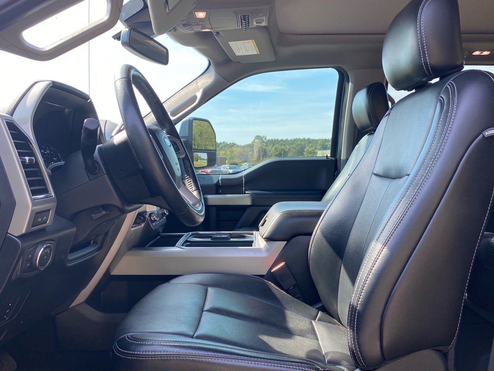 Certified 2021 Ford F250 Lariat w/ FX4 Off-Road Package AWD/4WD image 12
