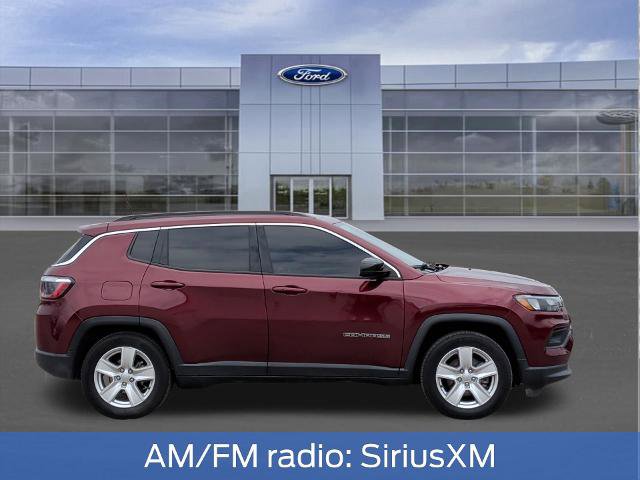 Used 2022 Jeep Compass Latitude w/ Convenience Group FWD image 7