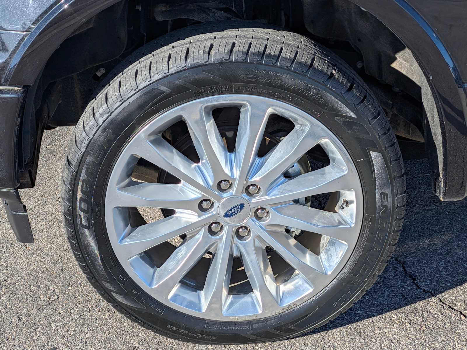 Certified 2019 Ford F150 Limited w/ Trailer Tow Package AWD/4WD image 12