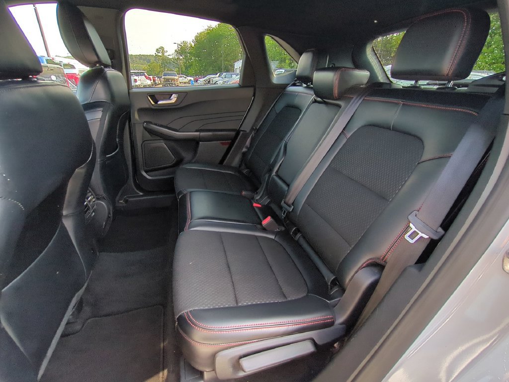 Certified 2025 Ford Escape ST-Line FWD image 15