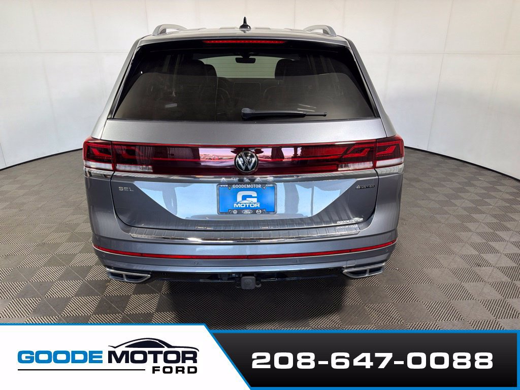 Used 2024 Volkswagen Atlas SEL Premium R-Line AWD/4WD image 6
