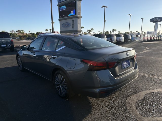 Used 2025 Nissan Altima 2.5 SV FWD image 7
