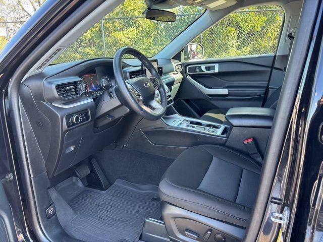 Certified 2023 Ford Explorer XLT image 13