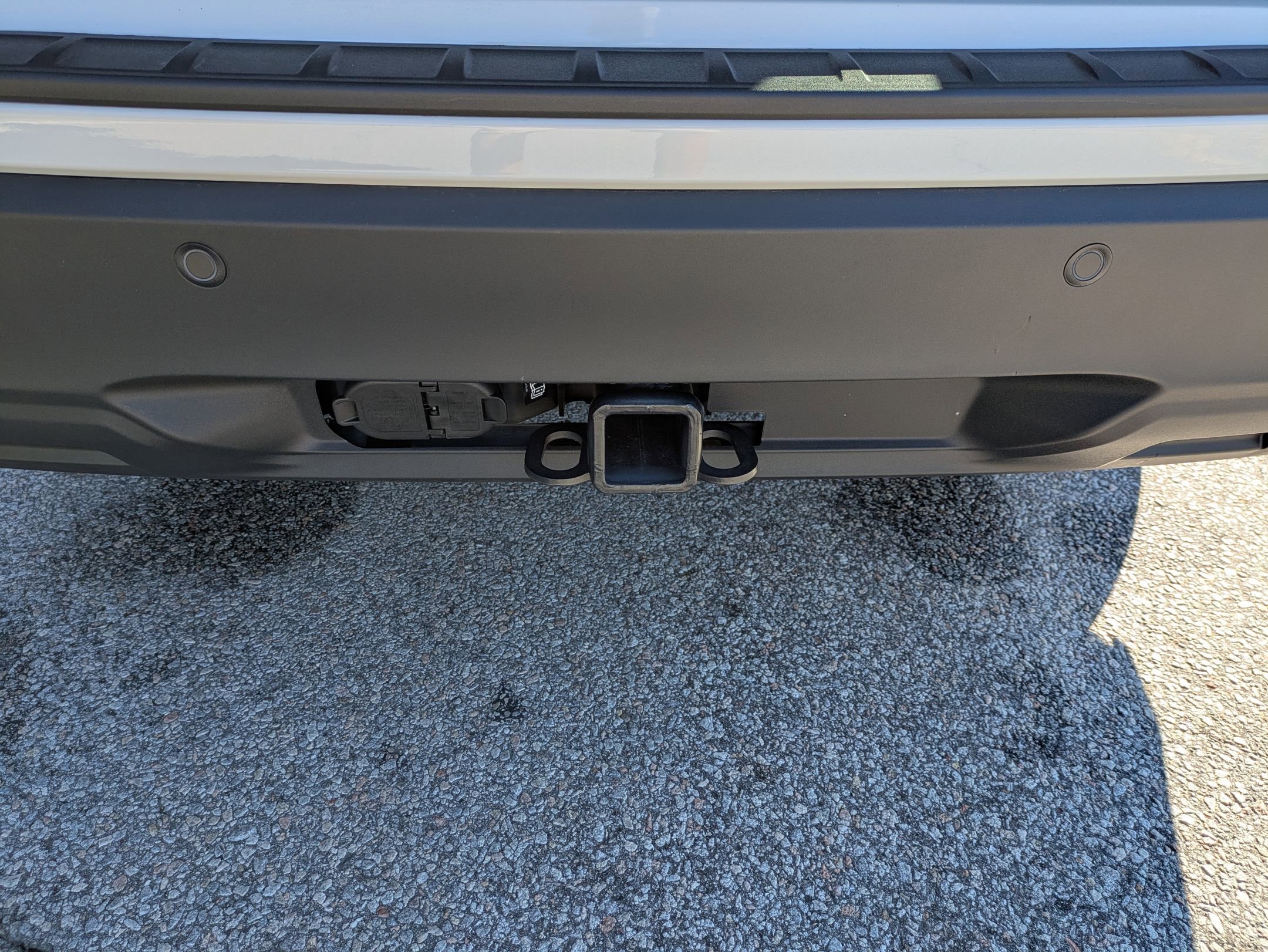 Certified 2025 Ford Explorer Active RWD image 34
