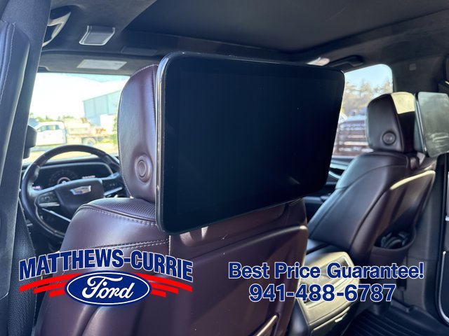 Used 2023 Cadillac Escalade Sport Platinum w/ LPO, ONYX Package AWD/4WD image 13