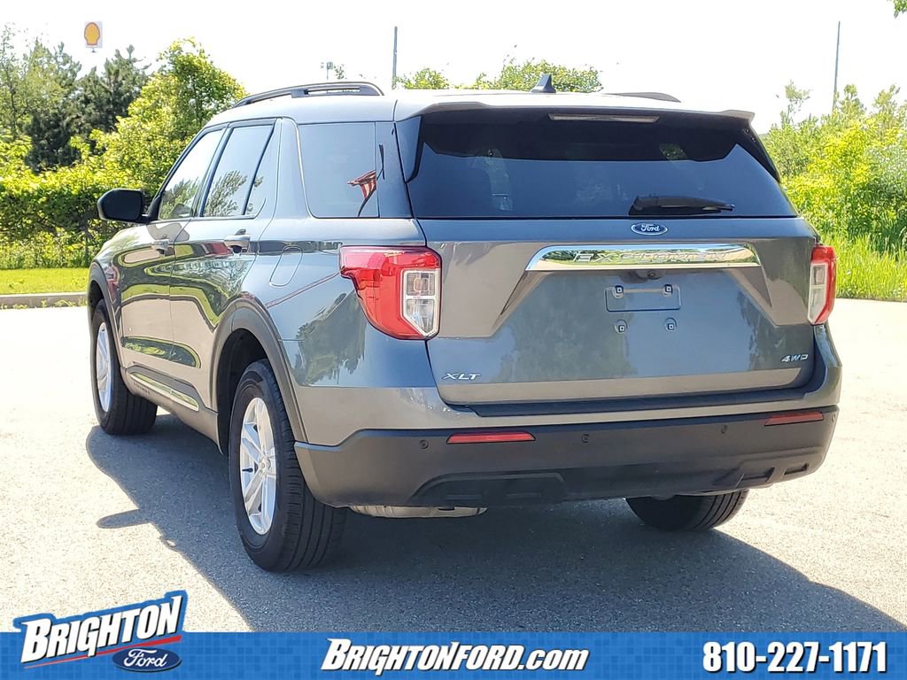 Certified 2024 Ford Explorer XLT AWD/4WD image 3