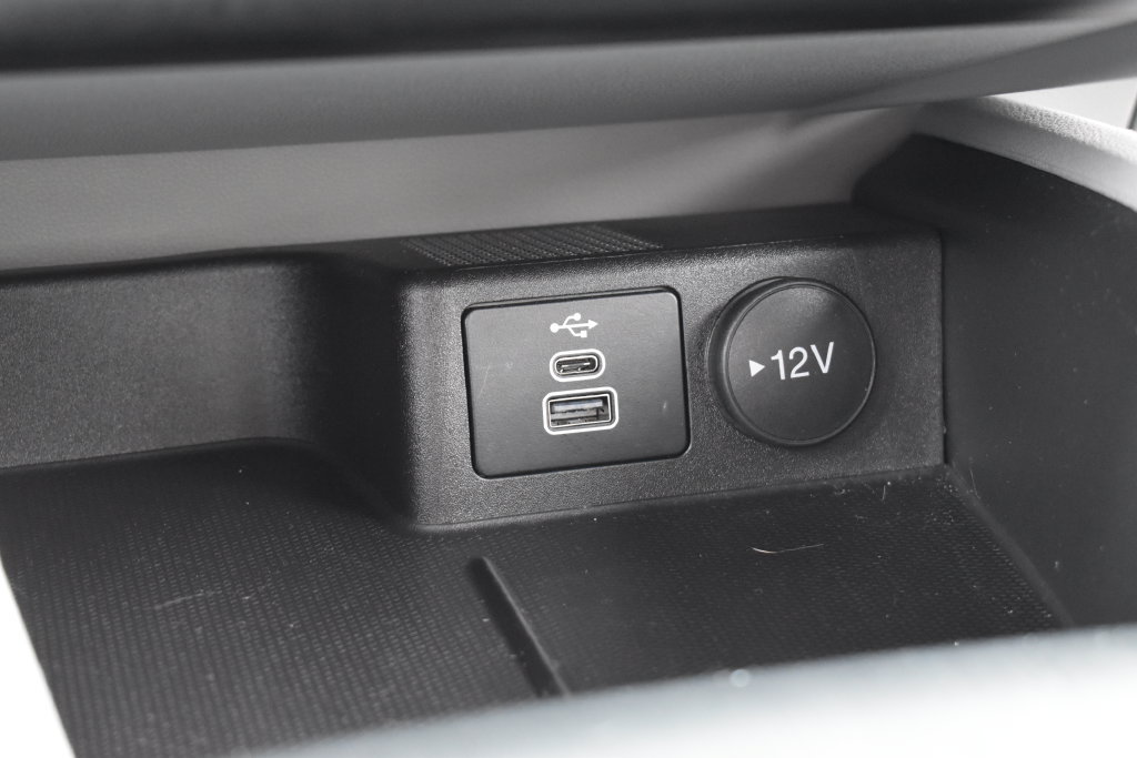 Certified 2024 Ford Escape Active AWD/4WD image 21