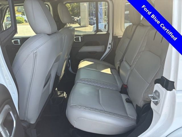 Used 2022 Jeep Wrangler Unlimited Sahara image 20