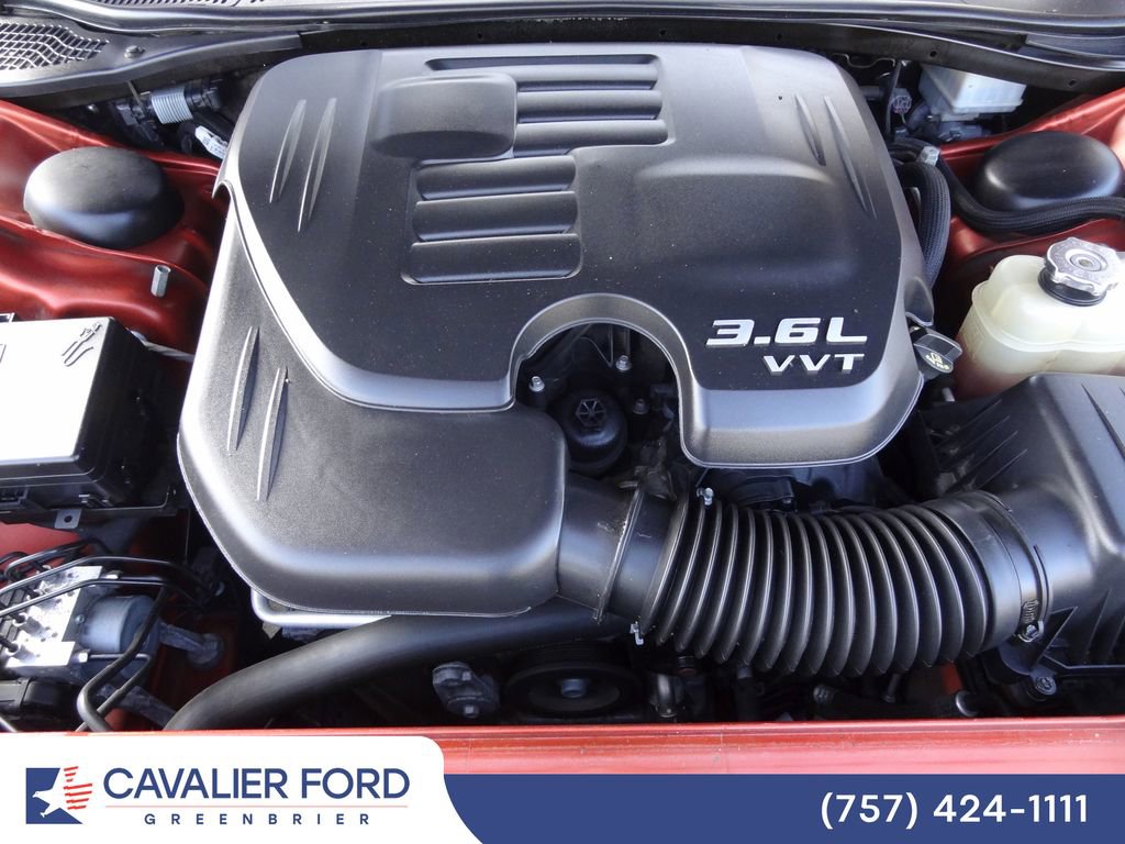 Used 2020 Dodge Challenger SXT w/ Blacktop Package RWD image 29