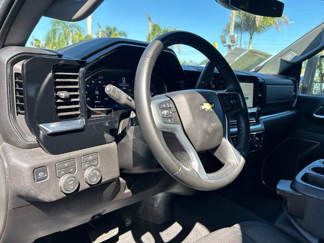 Used 2026 Chevrolet Silverado 2500 LT AWD/4WD image 22