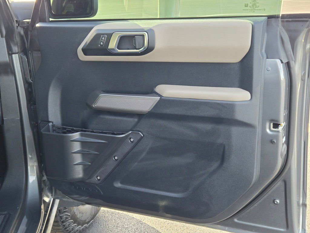 Certified 2022 Ford Bronco Wildtrak image 6