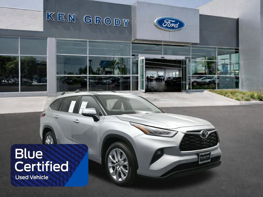 Used 2022 Toyota Highlander Limited