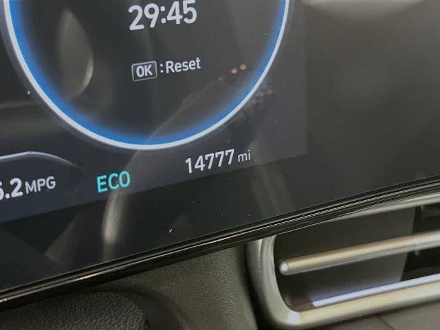 Used 2024 Hyundai Elantra Blue FWD image 19