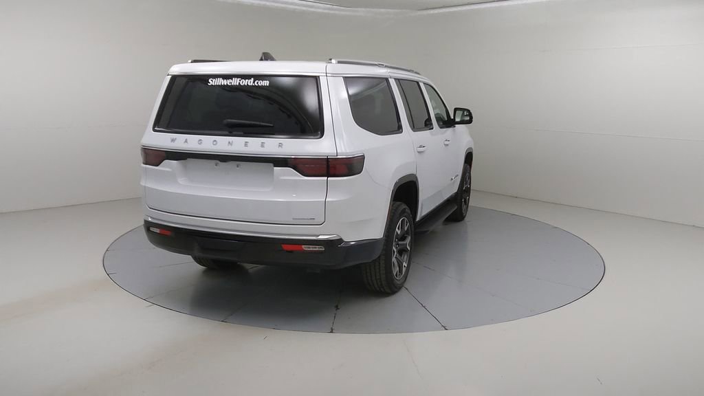 Used 2024 Jeep Wagoneer Series III image 16