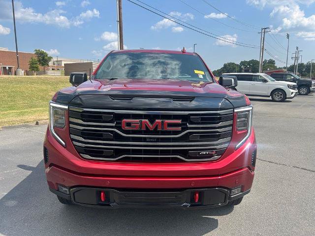 Used 2025 GMC Sierra 1500 AT4 w/ AT4 Premium Package AWD/4WD image 2