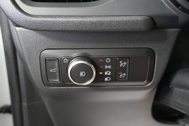 Certified 2025 Ford Escape ST-Line Select AWD/4WD image 21