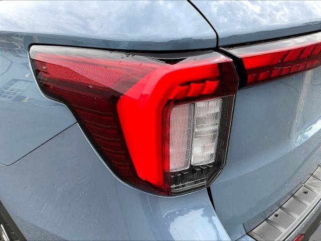 Certified 2025 Ford Explorer ST AWD/4WD image 25