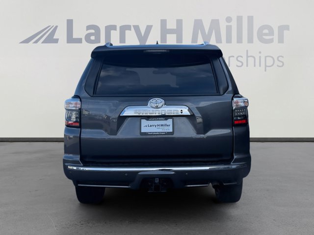 Used 2023 Toyota 4Runner Limited AWD/4WD image 4