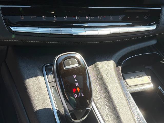 Used 2021 Cadillac Escalade ESV Sport AWD/4WD image 12