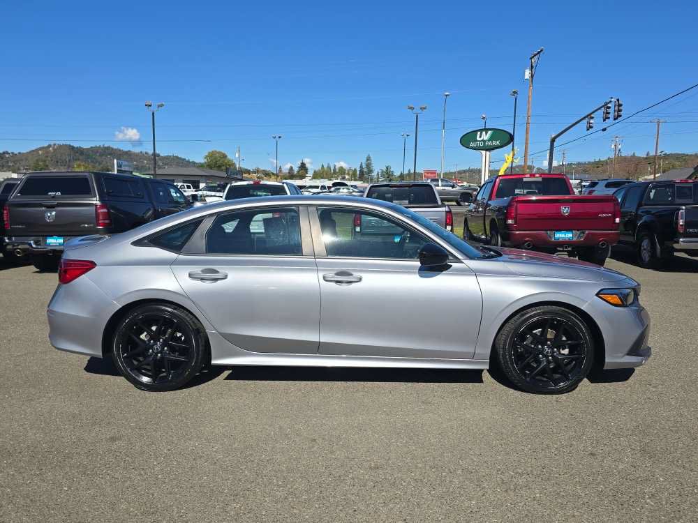 Used 2024 Honda Civic Sport image 6