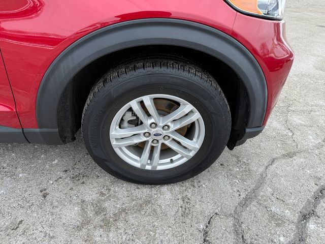 Certified 2022 Ford Explorer XLT image 28