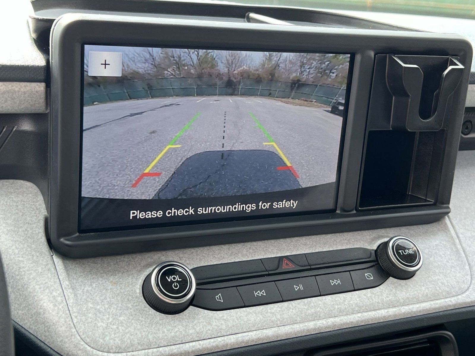 Certified 2024 Ford Maverick XLT image 19