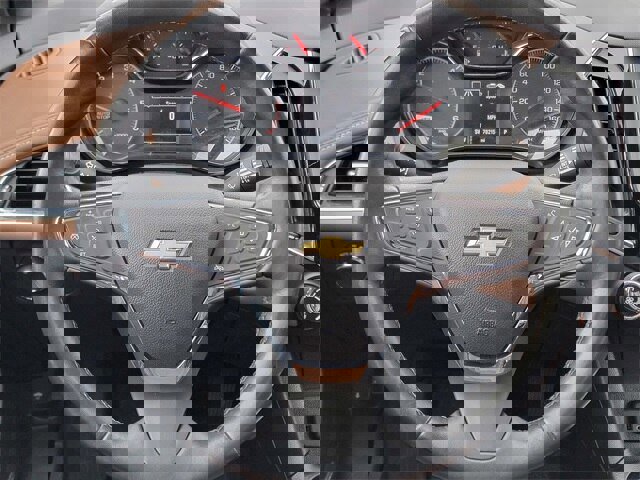 Used 2019 Chevrolet Cruze Diesel w/ Sun And Sound Package image 32