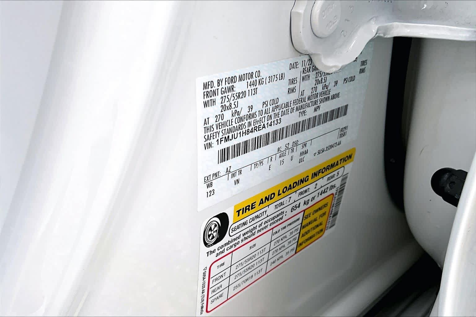 Certified 2024 Ford Expedition XLT RWD image 34