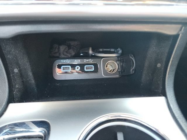 Used 2020 Jeep Grand Cherokee Limited RWD image 29