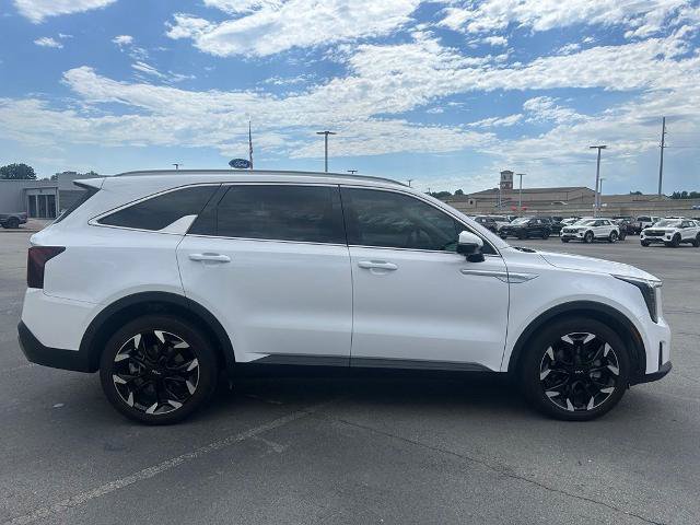 Used 2024 Kia Sorento SX FWD image 8