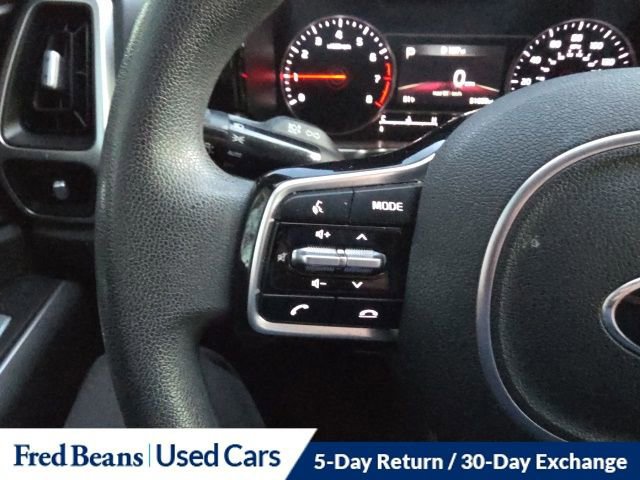 Used 2021 Kia Sorento LX image 18