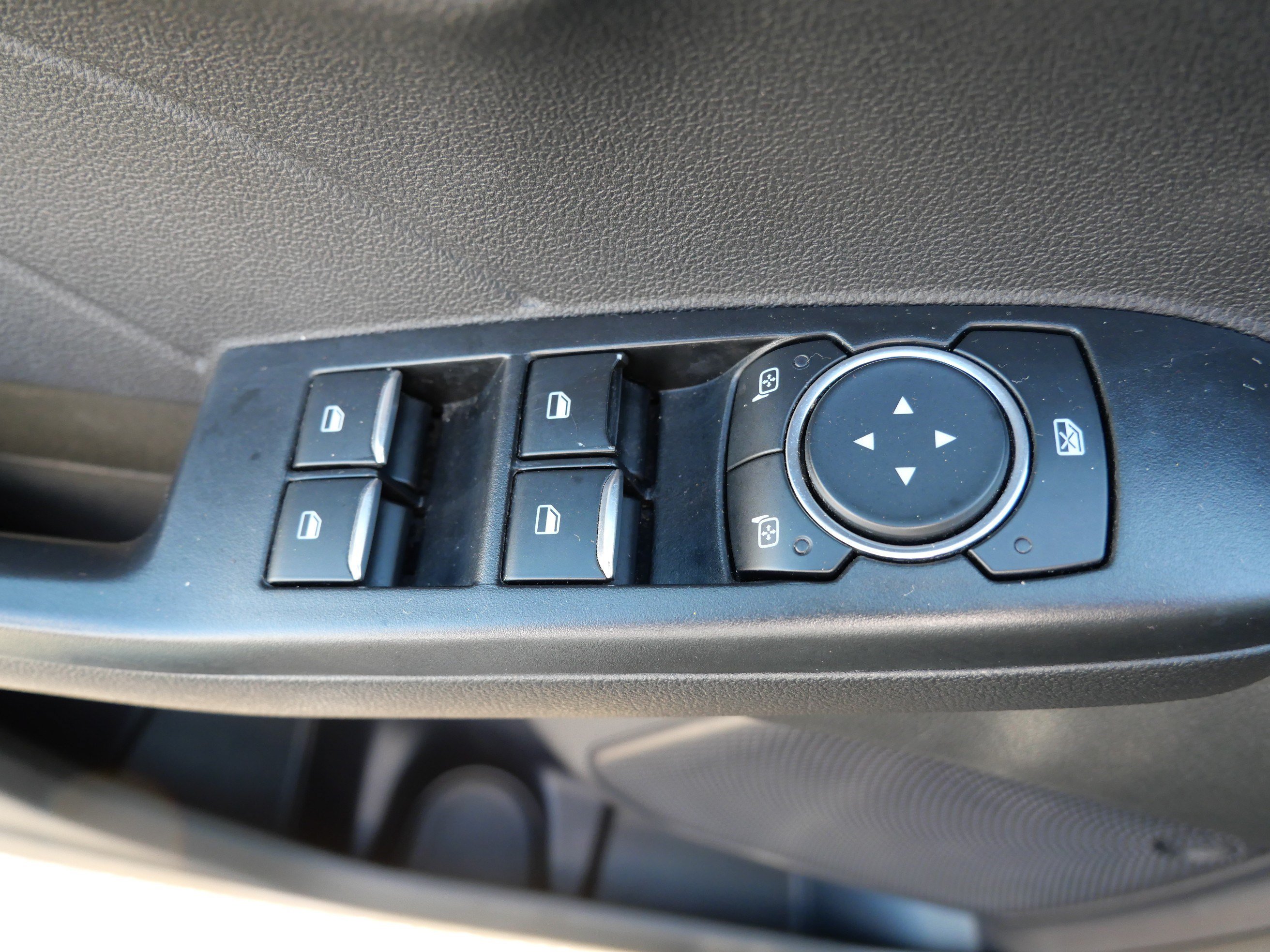 Certified 2024 Ford Escape Active AWD/4WD image 20