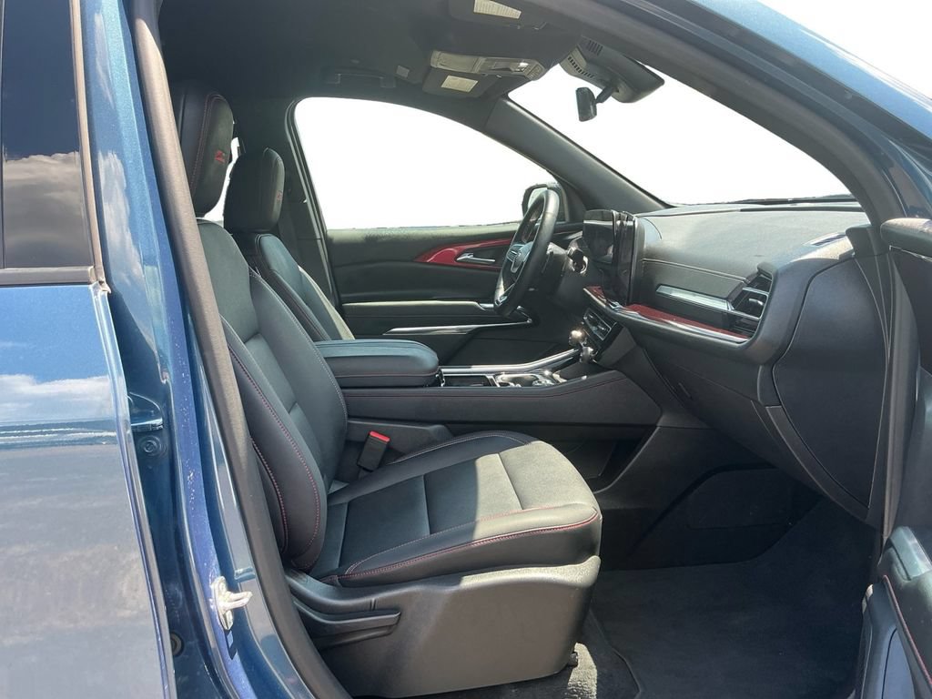 Used 2026 Chevrolet Traverse Z71 w/ Driver Confidence Package AWD/4WD image 22