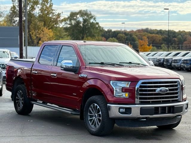 Certified 2016 Ford F150 XLT w/ Equipment Group 301A Mid image 11