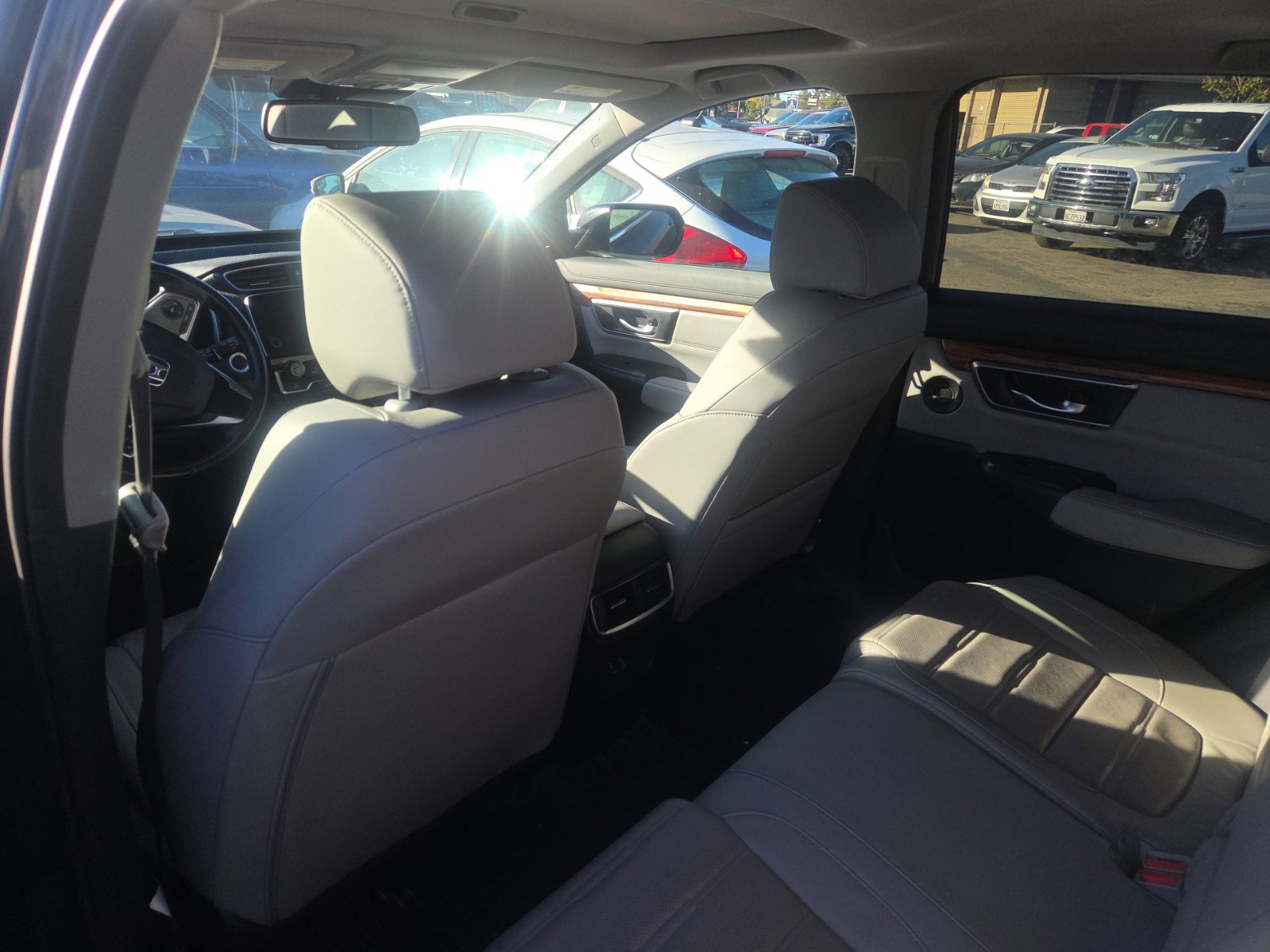 Used 2018 Honda CR-V Touring image 11
