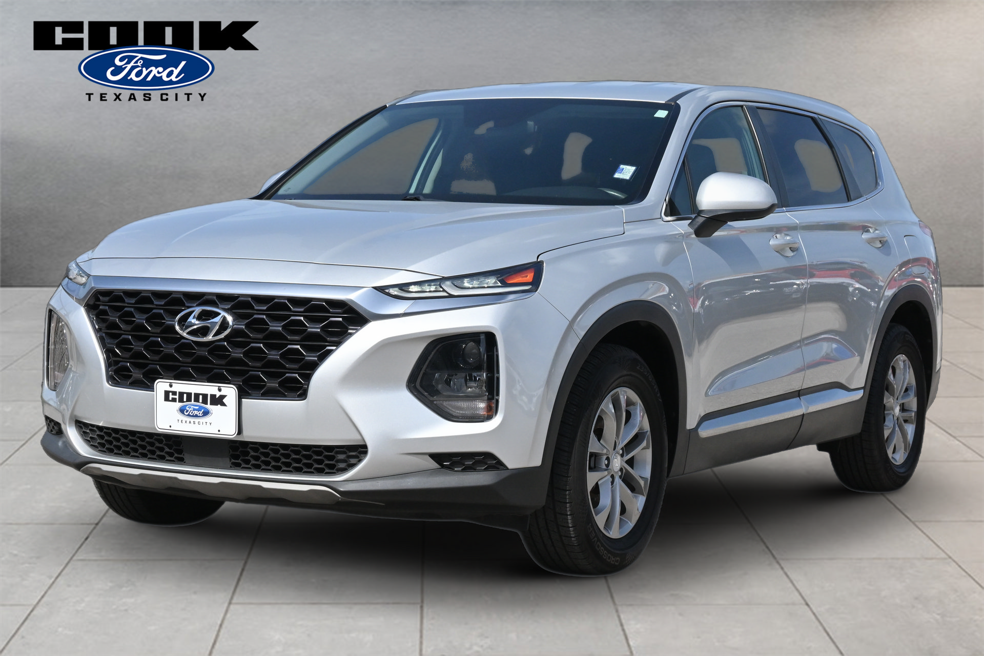 Used 2020 Hyundai Santa Fe SE w/ Cargo Package FWD image 1